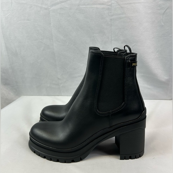 PRADA 
Vitello Montana Lug Sole Chelsea 55mm Boots - Picture 5 of 13
